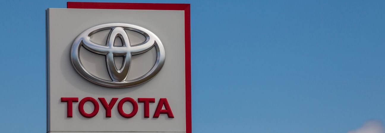 used-toyota-cars-sign