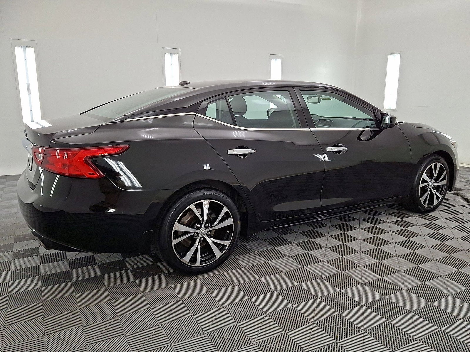 2018 Nissan Maxima S