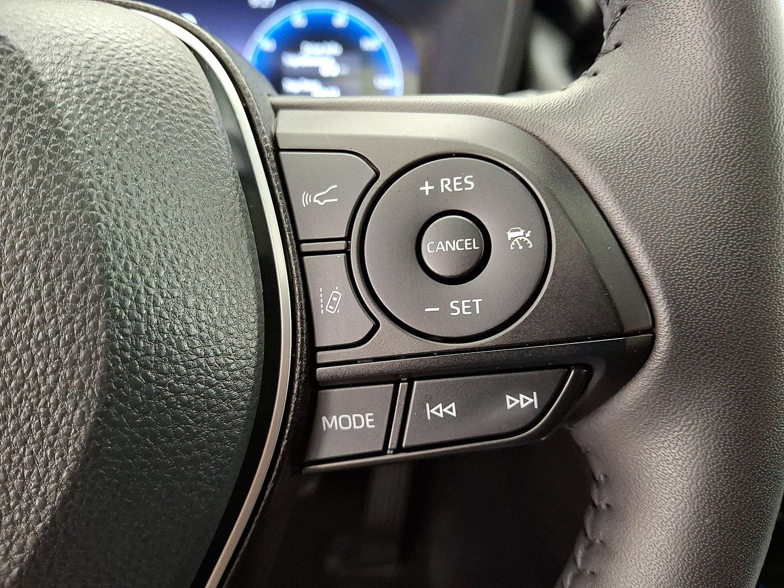 2025 Toyota RAV4 Hybrid XSE