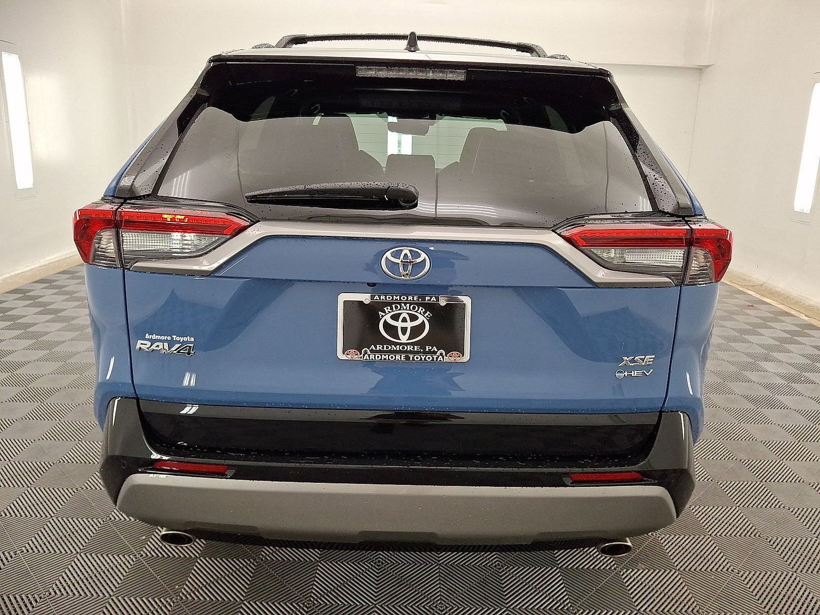 2025 Toyota RAV4 Hybrid XSE