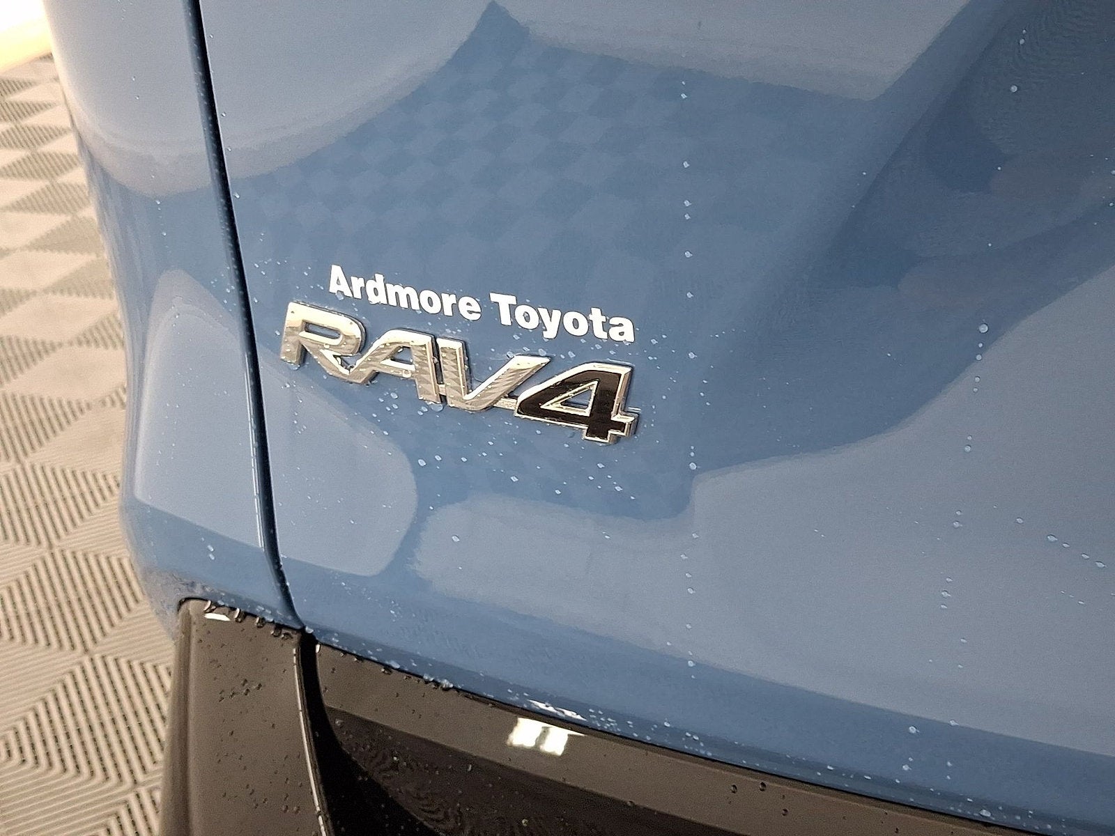 2025 Toyota RAV4 Hybrid XSE