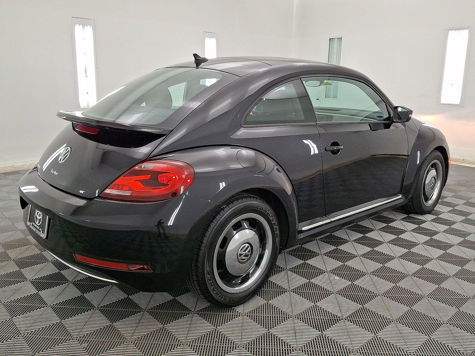 2018 Volkswagen Beetle Coast