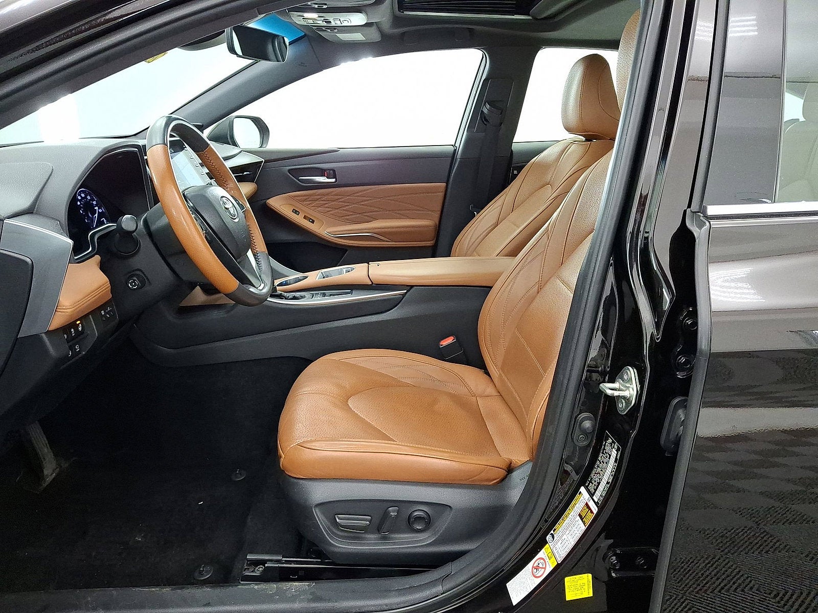 2019 Toyota Avalon Hybrid Limited