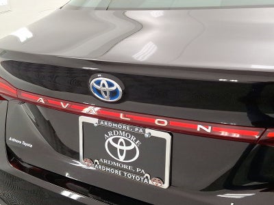 2019 Toyota Avalon Hybrid Limited