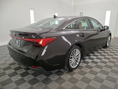 2019 Toyota Avalon Hybrid Limited