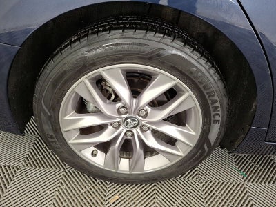 2019 Toyota Avalon Hybrid XLE