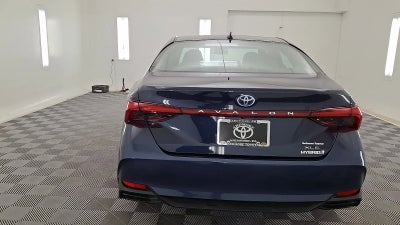 2019 Toyota Avalon Hybrid XLE