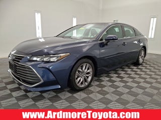 2019 Toyota Avalon Hybrid XLE