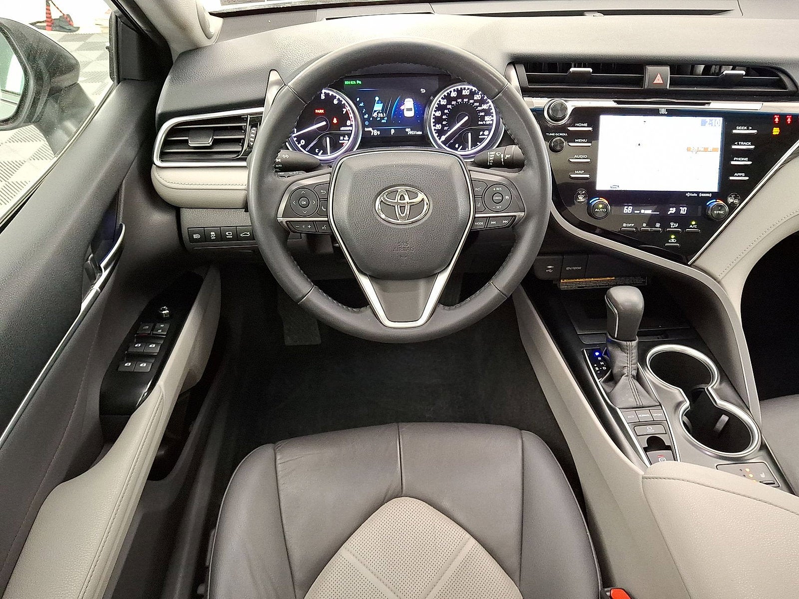 2018 Toyota Camry XLE V6