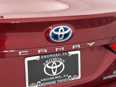 2022 Toyota Camry Hybrid LE