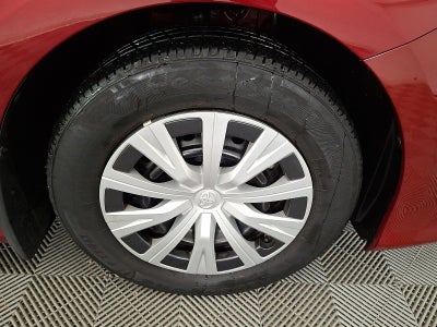 2022 Toyota Camry Hybrid LE