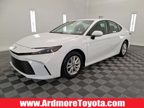 2025 Toyota Camry LE