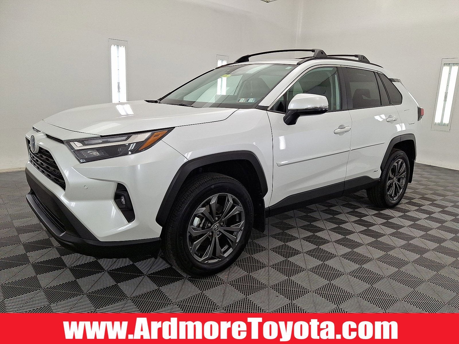 2023 Toyota RAV4 Hybrid XLE Premium