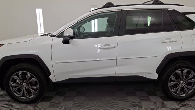 2023 Toyota RAV4 Hybrid XLE Premium