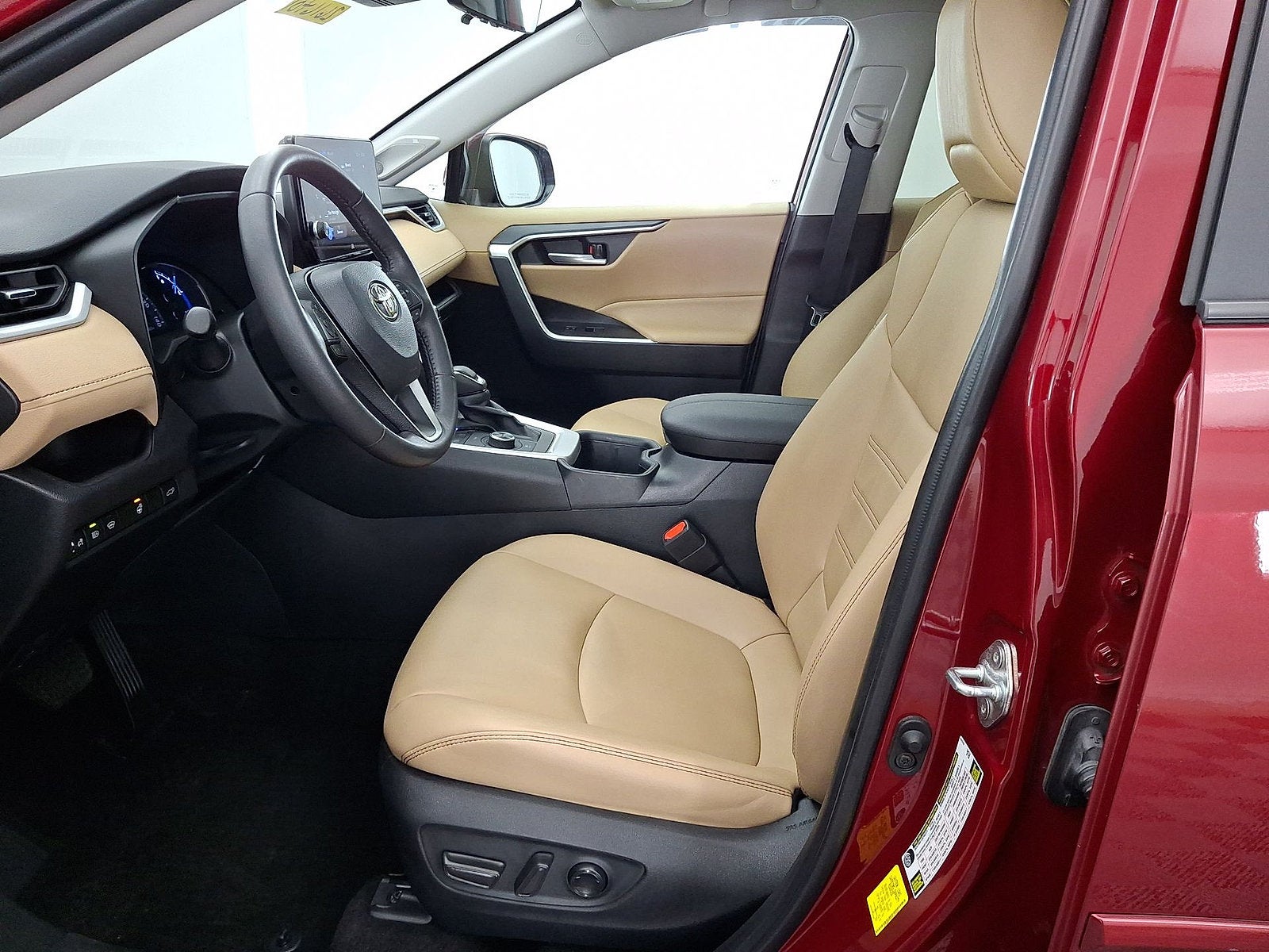 2023 Toyota RAV4 Hybrid XLE Premium