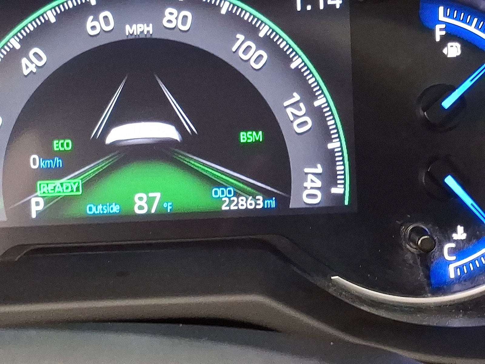 2023 Toyota RAV4 Hybrid XLE Premium