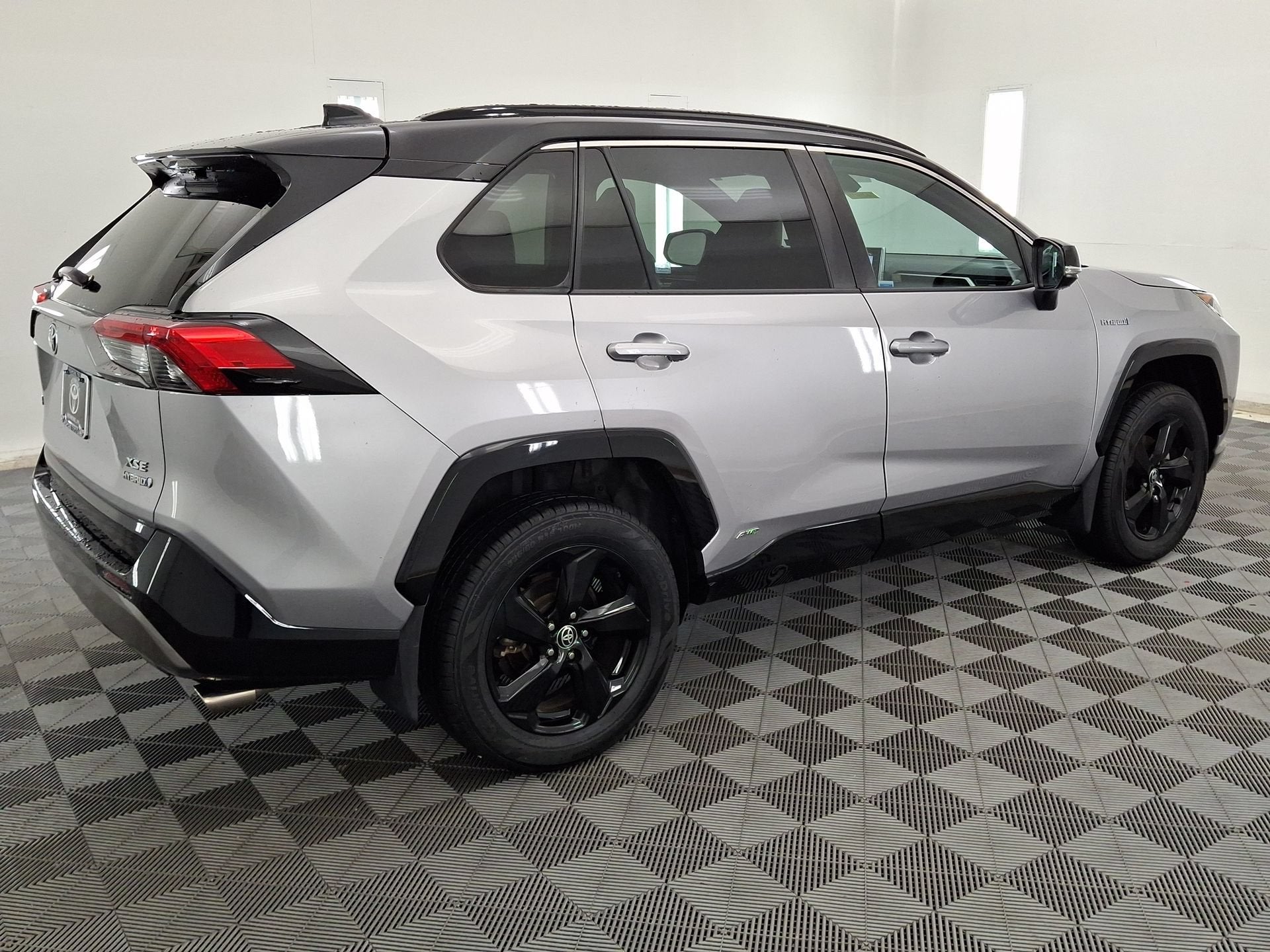 2021 Toyota RAV4 Hybrid XSE