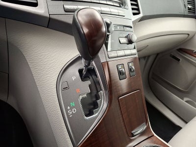 2011 Toyota Venza base with pkgs