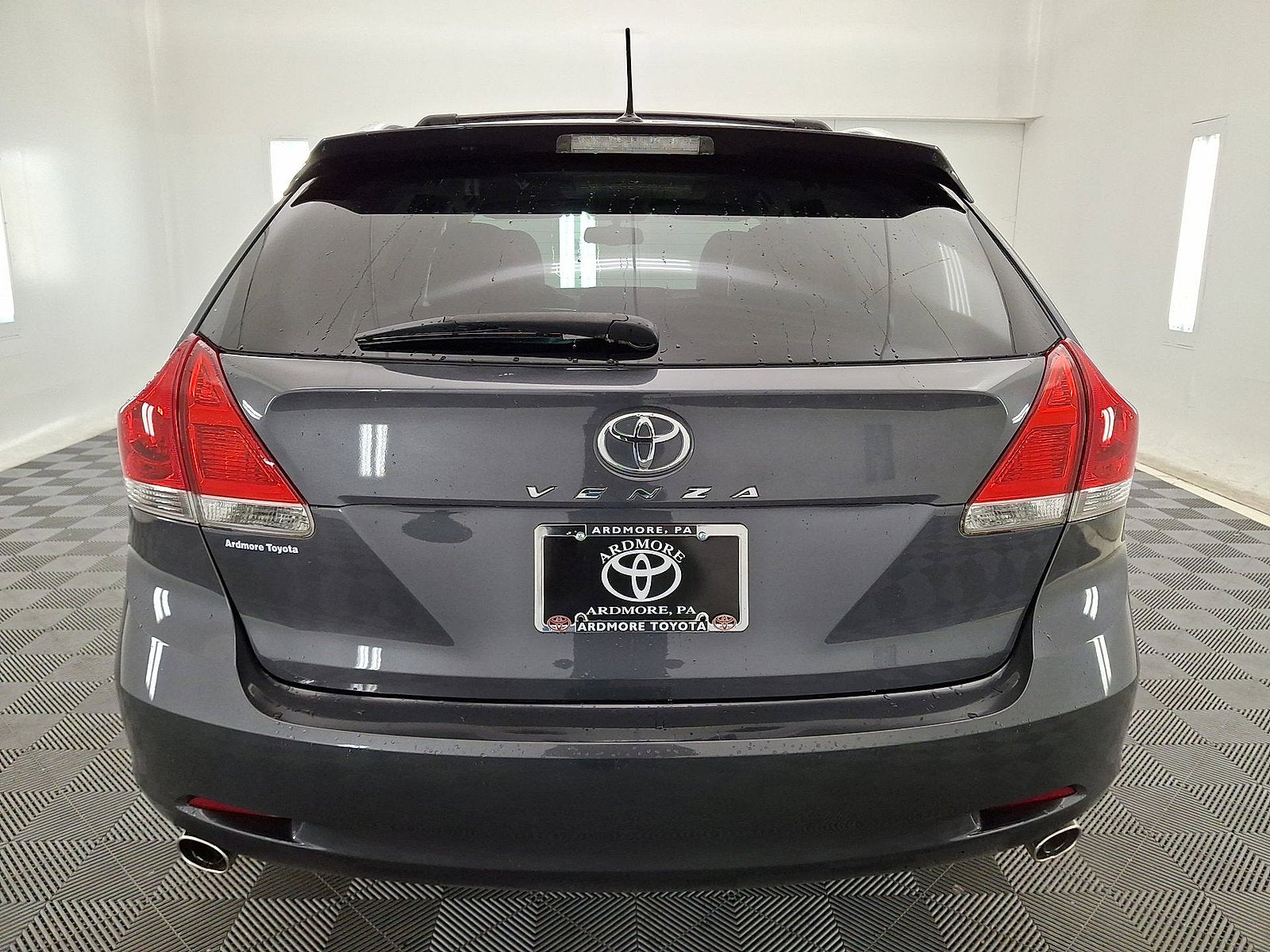 2011 Toyota Venza base with pkgs