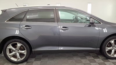 2011 Toyota Venza base with pkgs