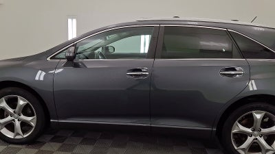 2011 Toyota Venza base with pkgs