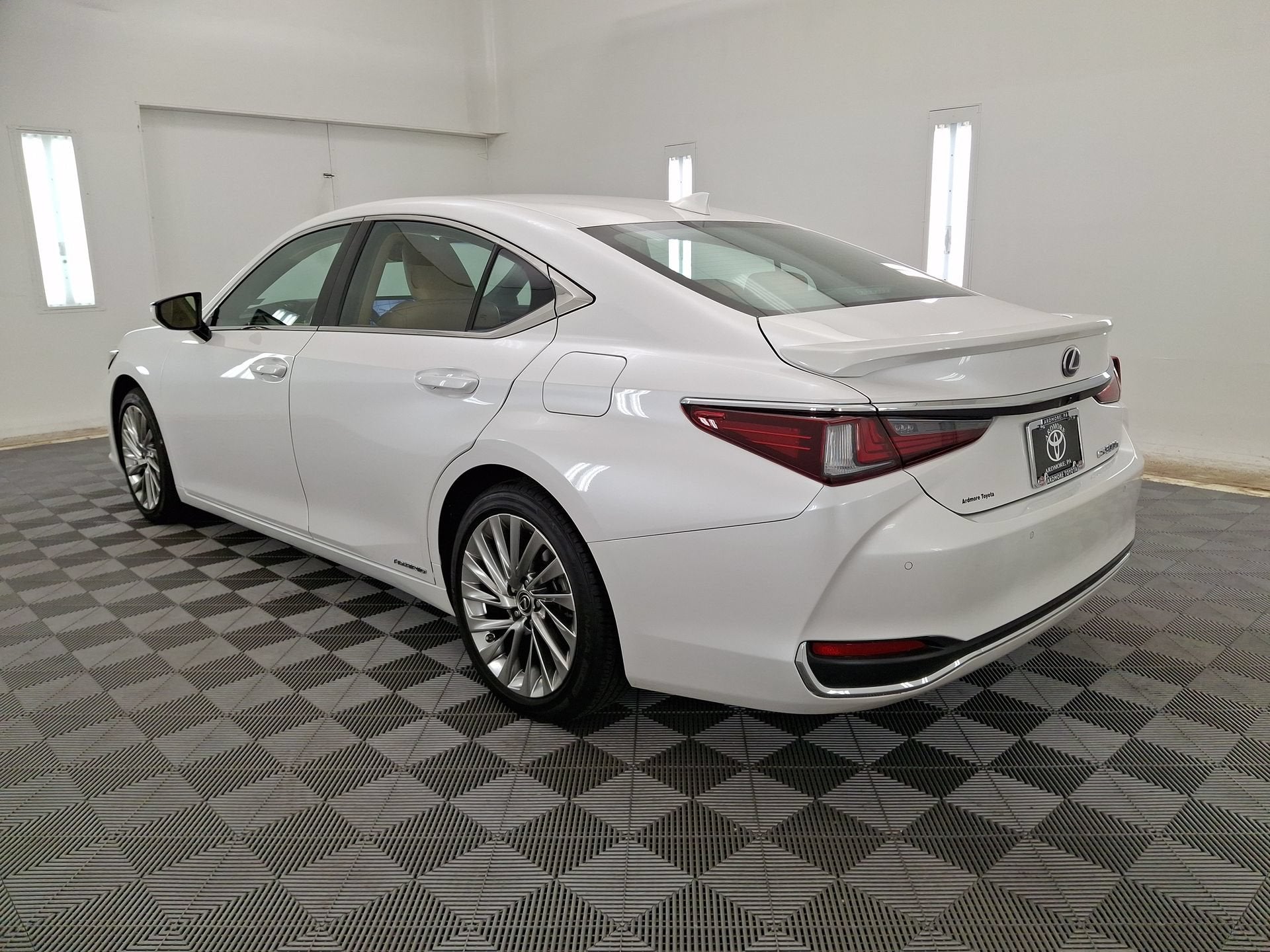 2022 Lexus ES 300h ES 300h Luxury