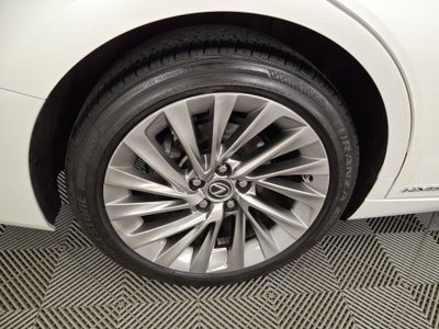 2022 Lexus ES 300h ES 300h Luxury