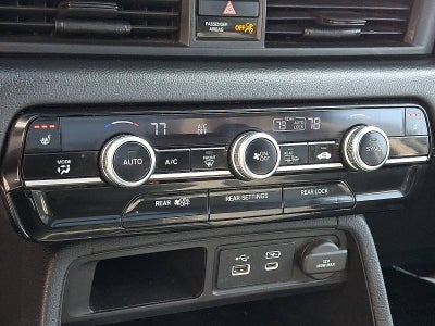 2023 Honda Pilot Touring