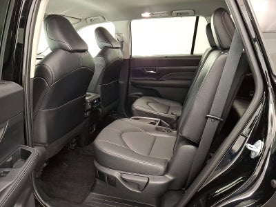 2025 Toyota Grand Highlander XLE