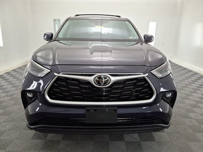 2022 Toyota Highlander LE