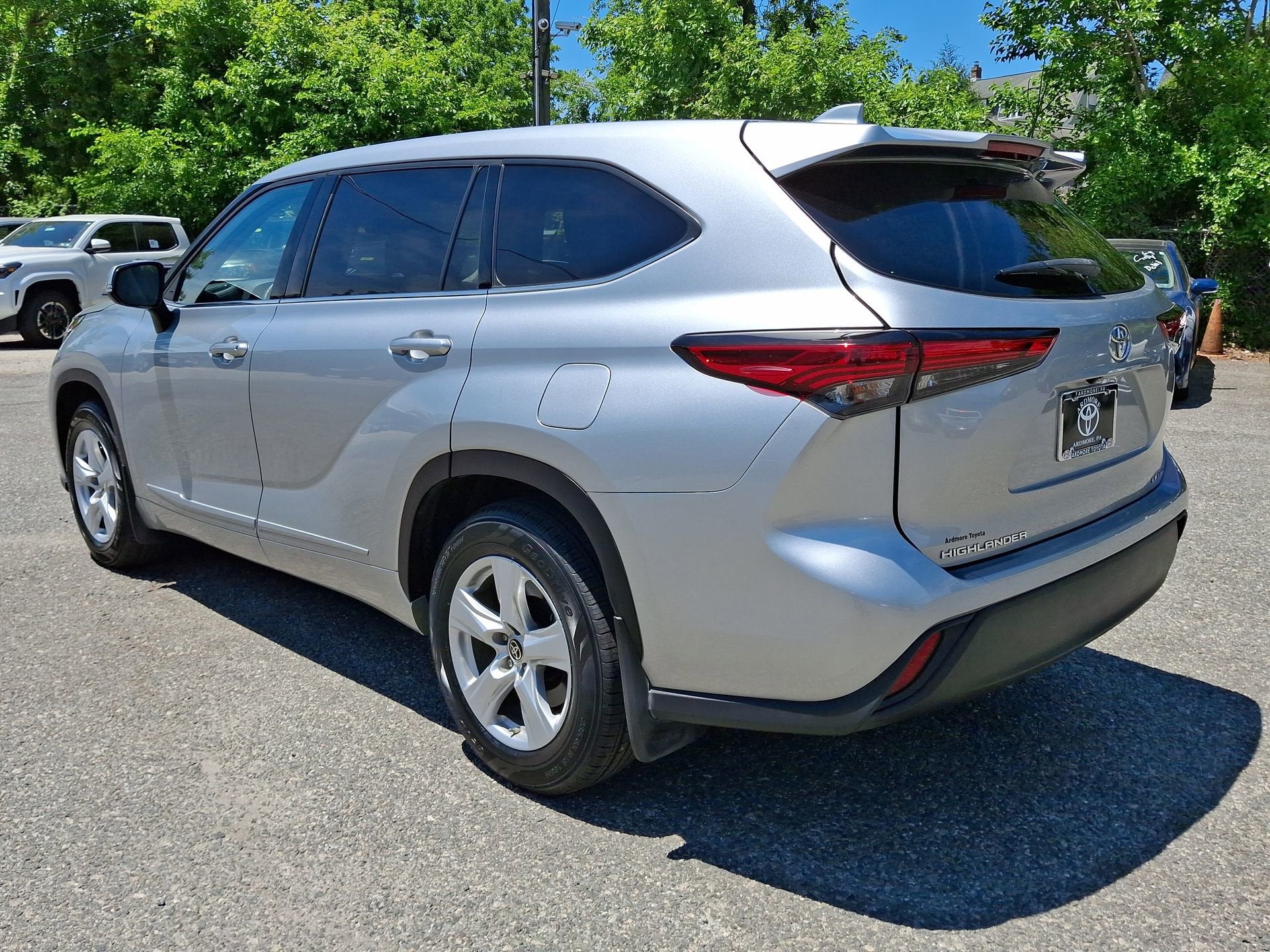 2021 Toyota Highlander LE