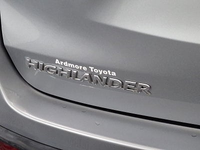 2017 Toyota Highlander LE
