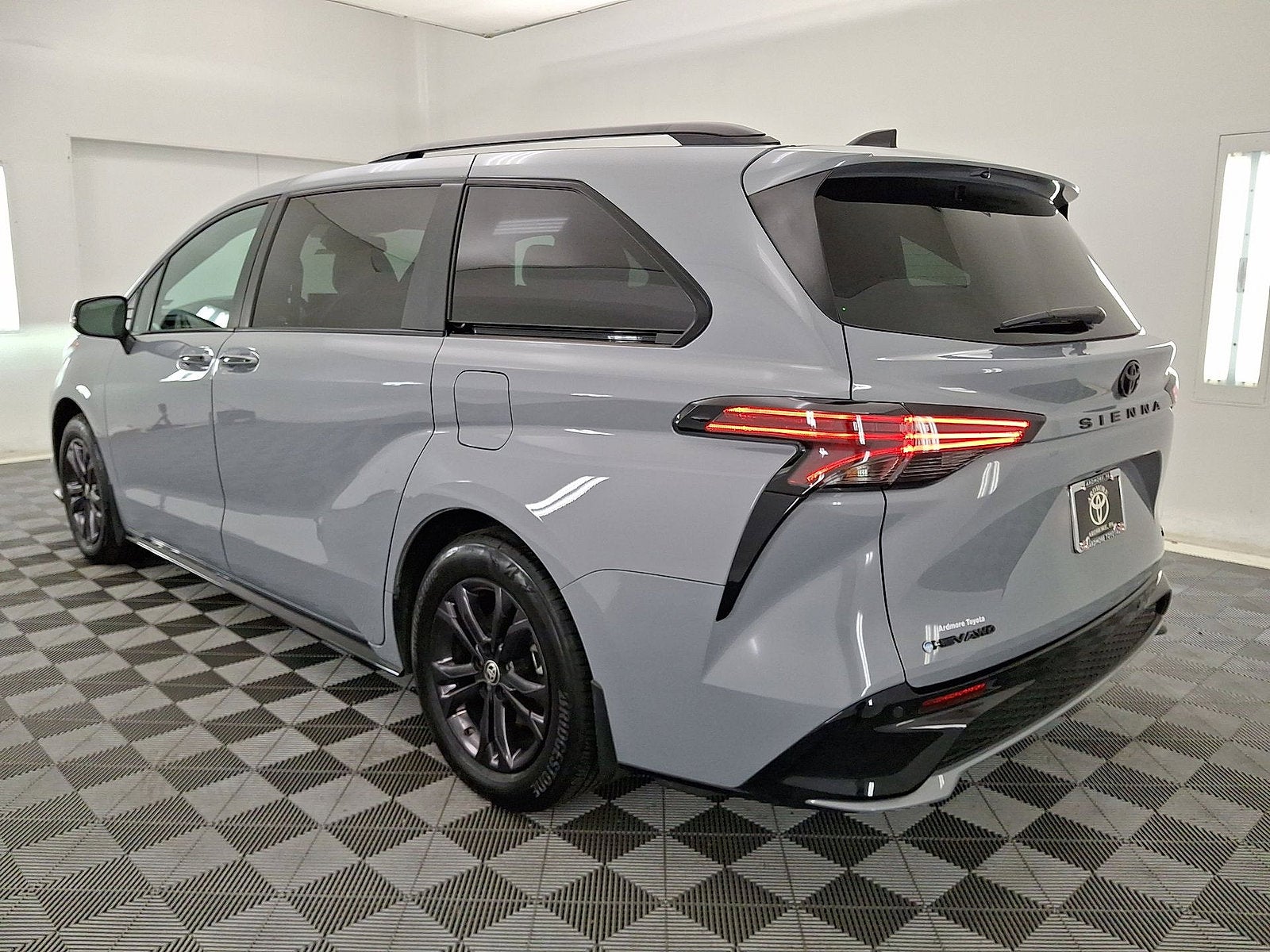 2025 Toyota Sienna XSE