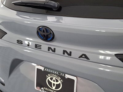 2025 Toyota Sienna XSE
