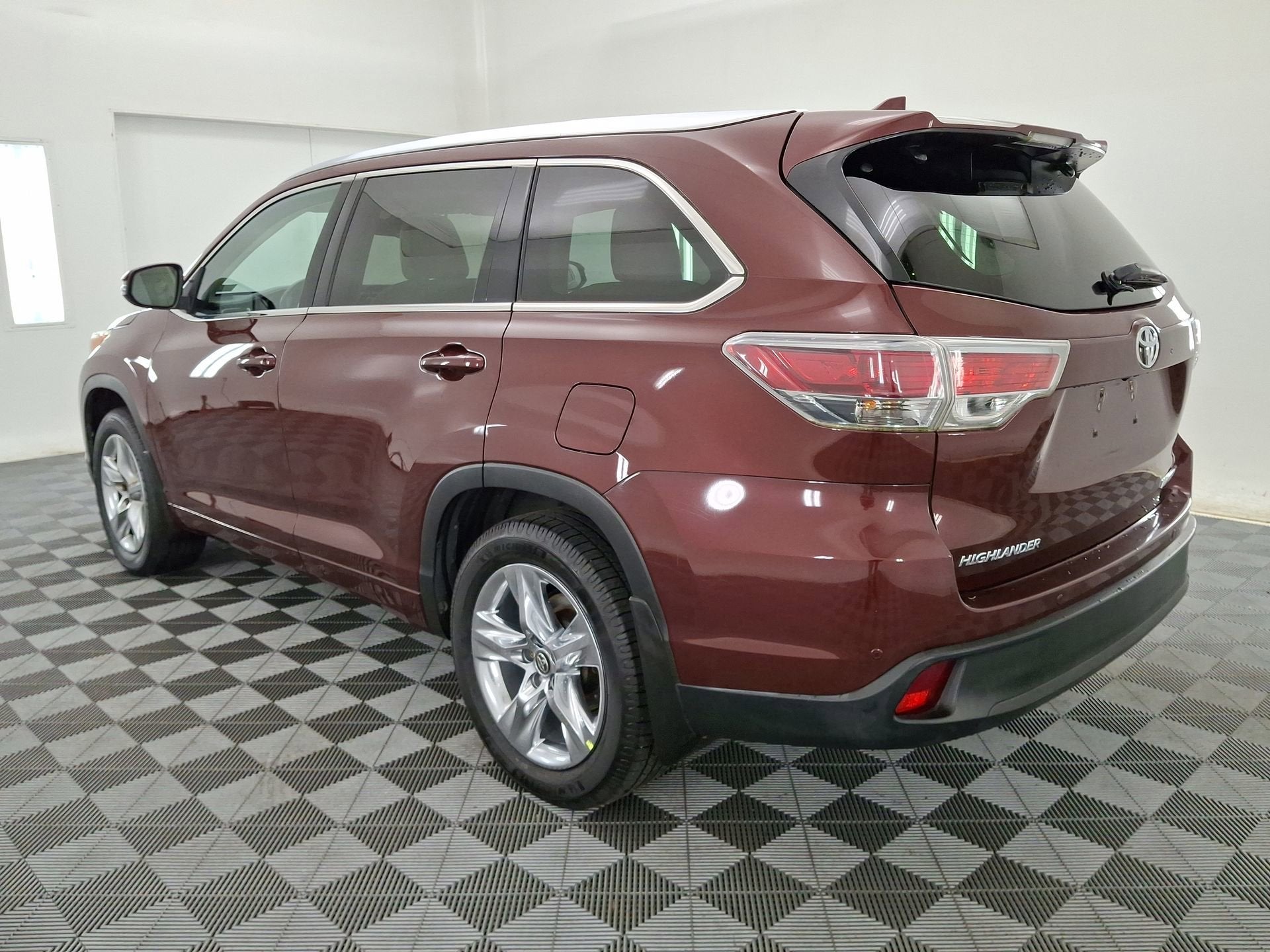 2016 Toyota Highlander Limited