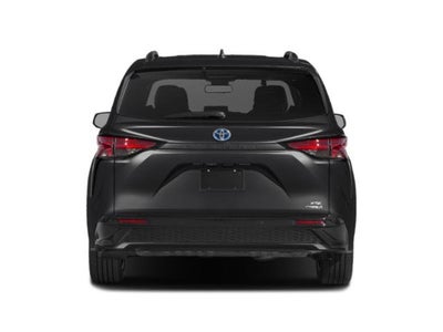 2022 Toyota Sienna XSE