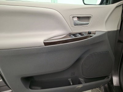 2019 Toyota Sienna XLE Premium