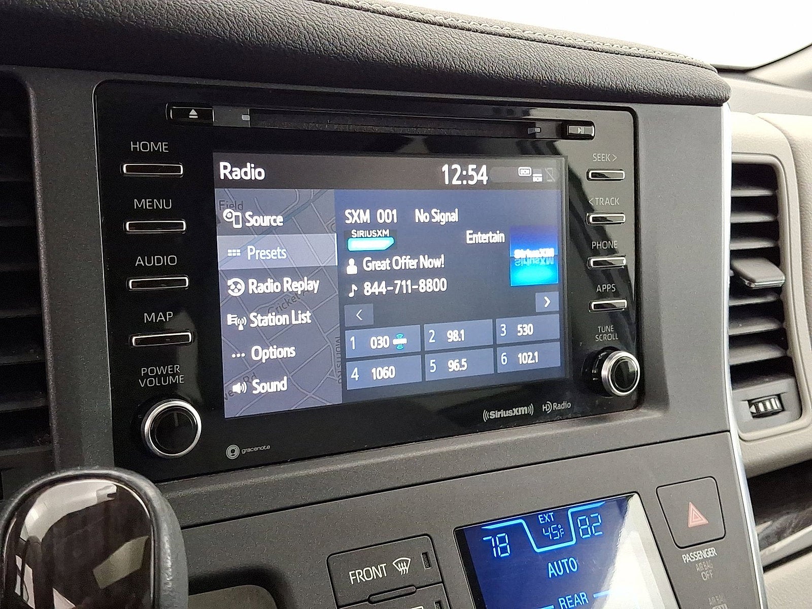 2019 Toyota Sienna XLE Premium