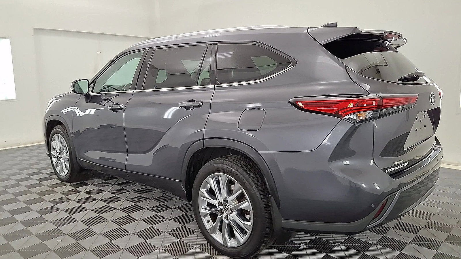 2020 Toyota Highlander Limited