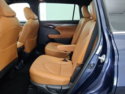 2024 Toyota Highlander Platinum