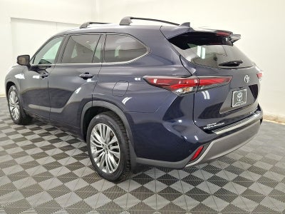2024 Toyota Highlander Platinum