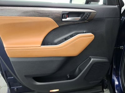 2024 Toyota Highlander Platinum