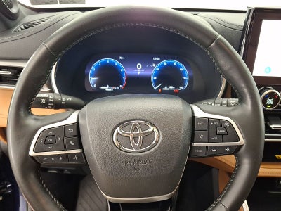 2024 Toyota Highlander Platinum