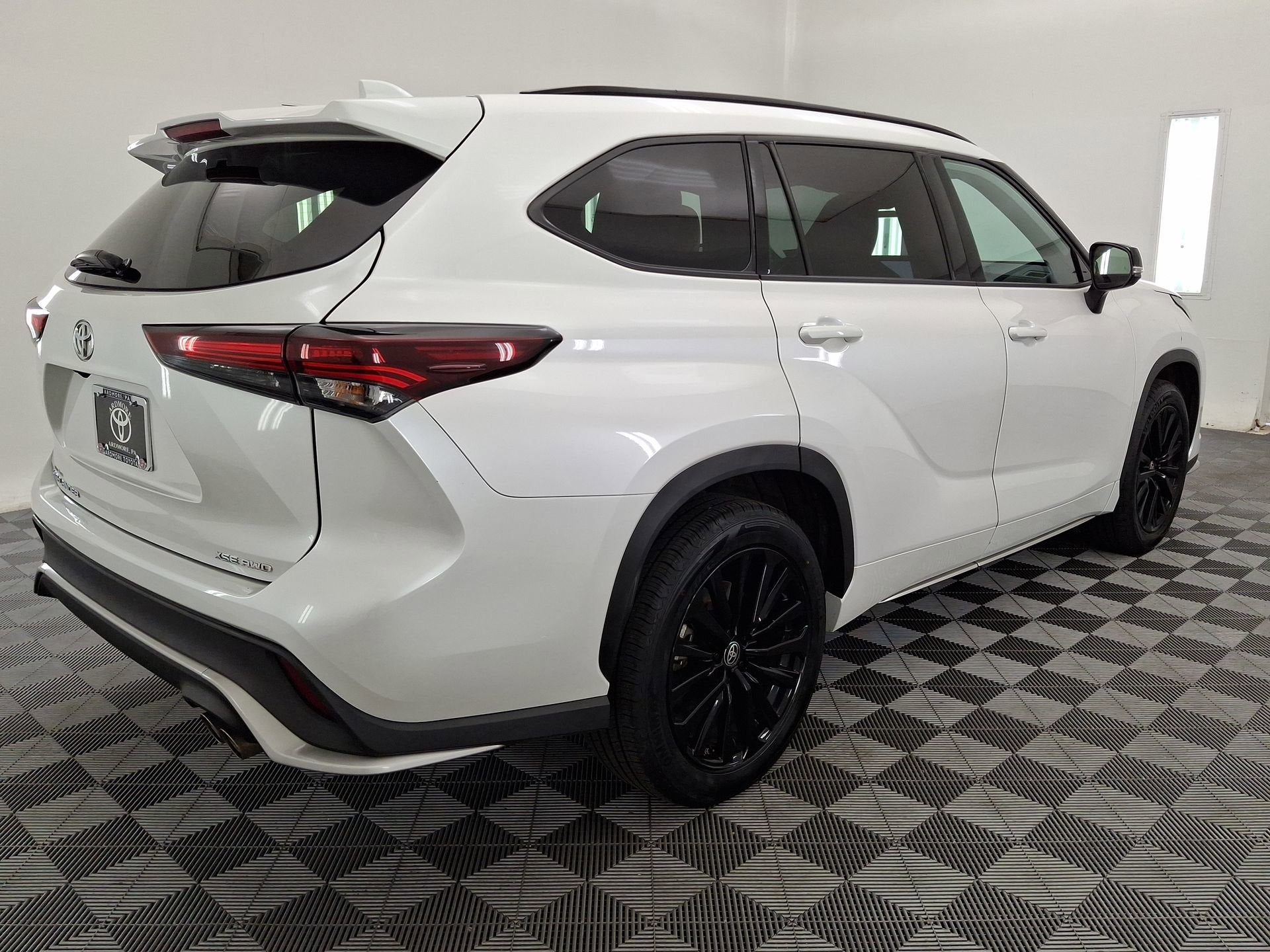 2024 Toyota Highlander XSE