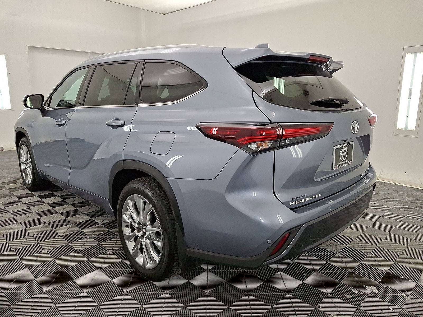 2024 Toyota Highlander Limited