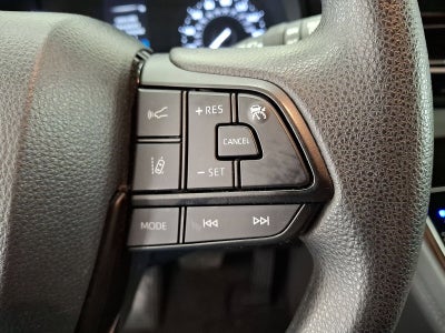 2024 Toyota Sienna LE