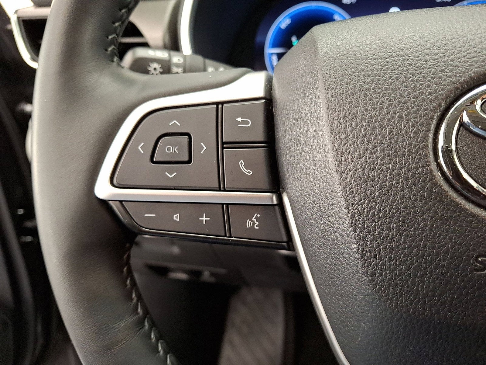 2024 Toyota Highlander Hybrid Limited