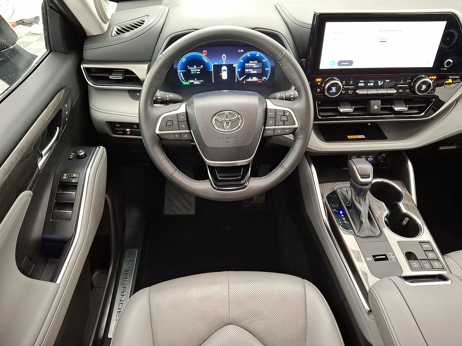 2024 Toyota Highlander Hybrid Limited