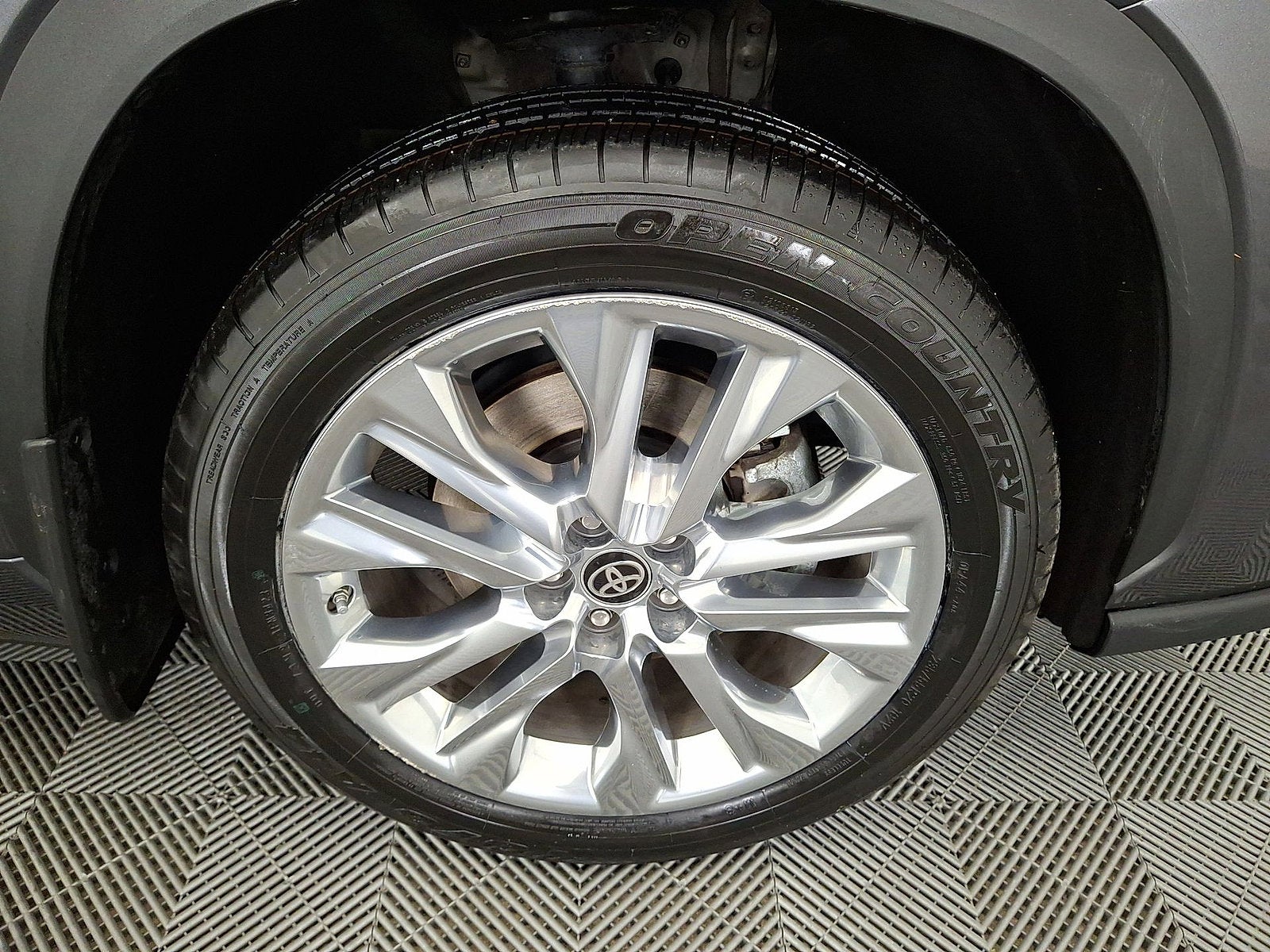 2024 Toyota Highlander Hybrid Limited