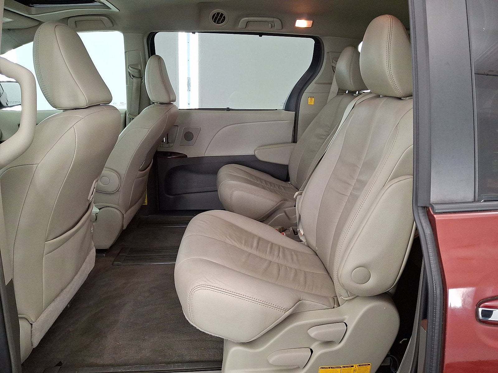 2012 Toyota Sienna XLE